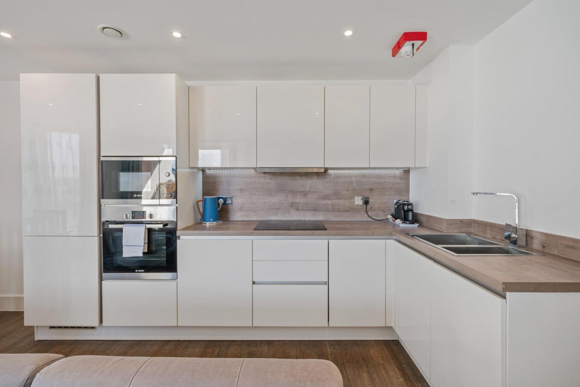 Riverside 1Br With Easy Transport 20Min To City Centre London Eksteriør bilde